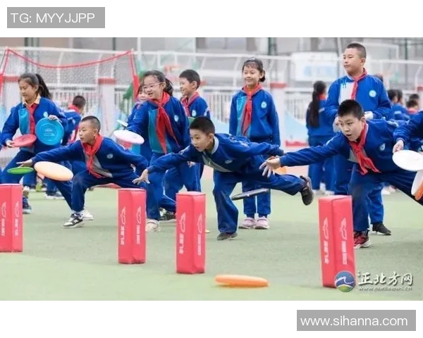 张秀英独家分享飞盘技巧与心得体会助你轻松掌握这项运动的魅力与乐趣 张秀英独家分享飞盘技巧与心得体会助你轻松掌握这项运动的魅力与乐趣