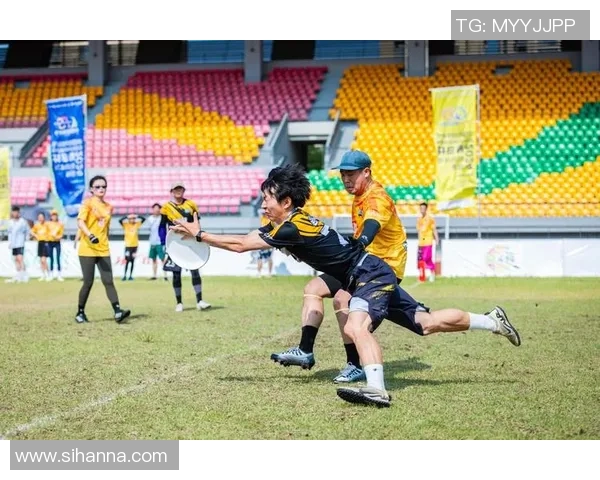 深圳飞盘队与重庆飞盘队赛后复盘分析个人能力对比与表现总结